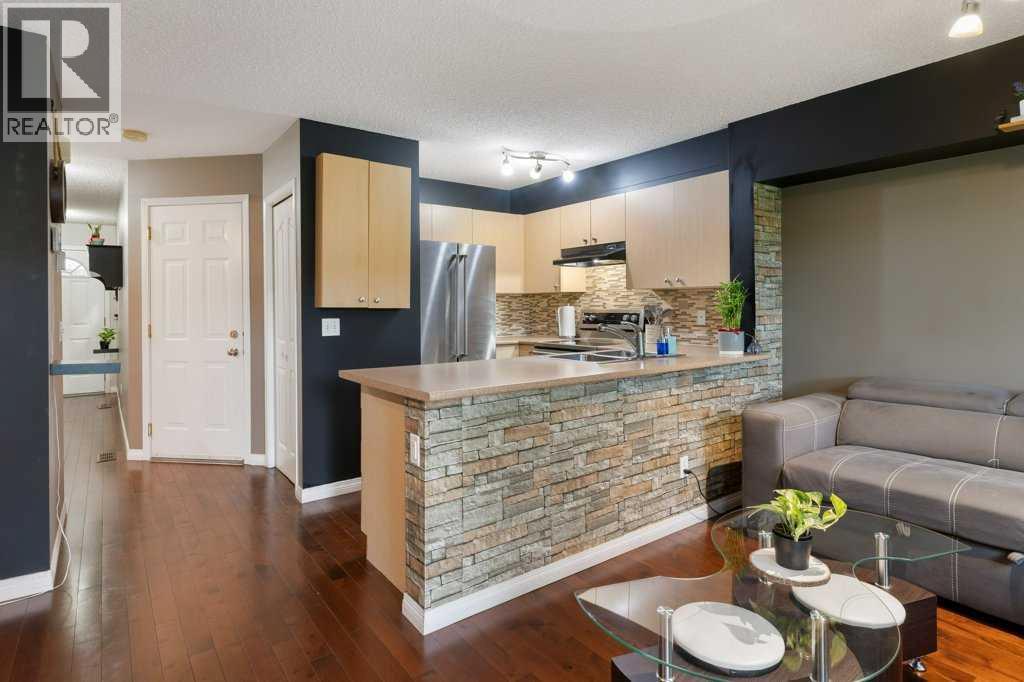 Photo 7 of 78 Citadel Meadow Gardens Nw, Calgary AB