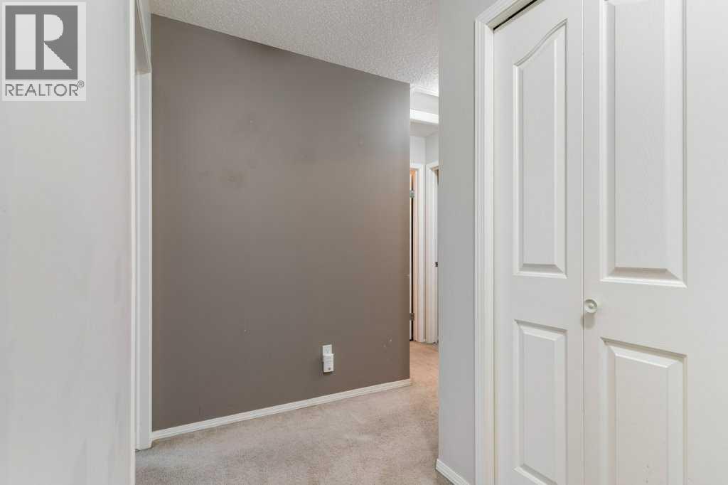 Photo 16 of 78 Citadel Meadow Gardens Nw, Calgary AB