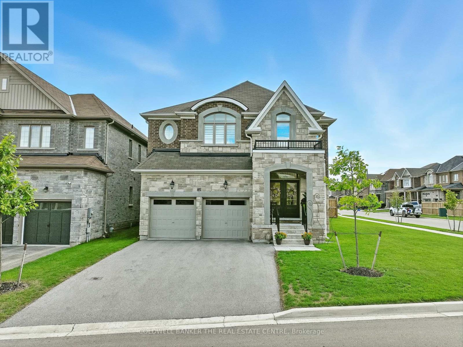 Photo 1 of 85 Robb Thompson Road, East Gwillimbury ON