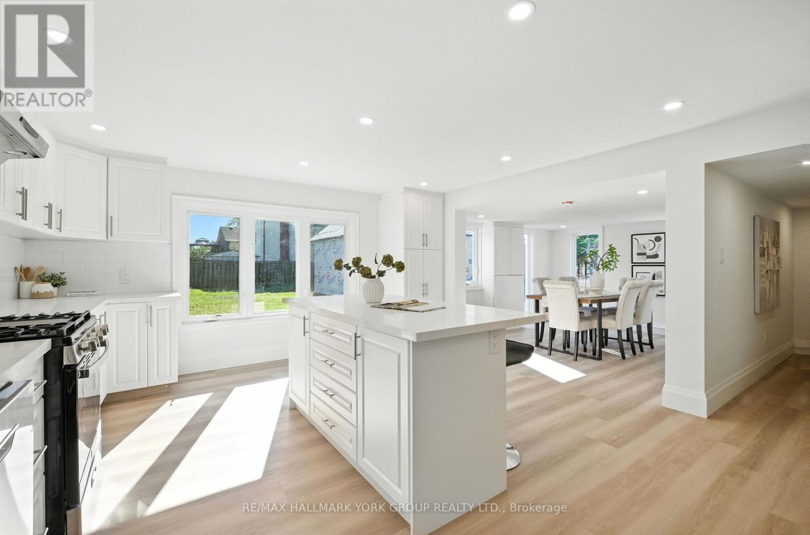 Photo 13 of 778 Sheppard Avenue, Georgina ON