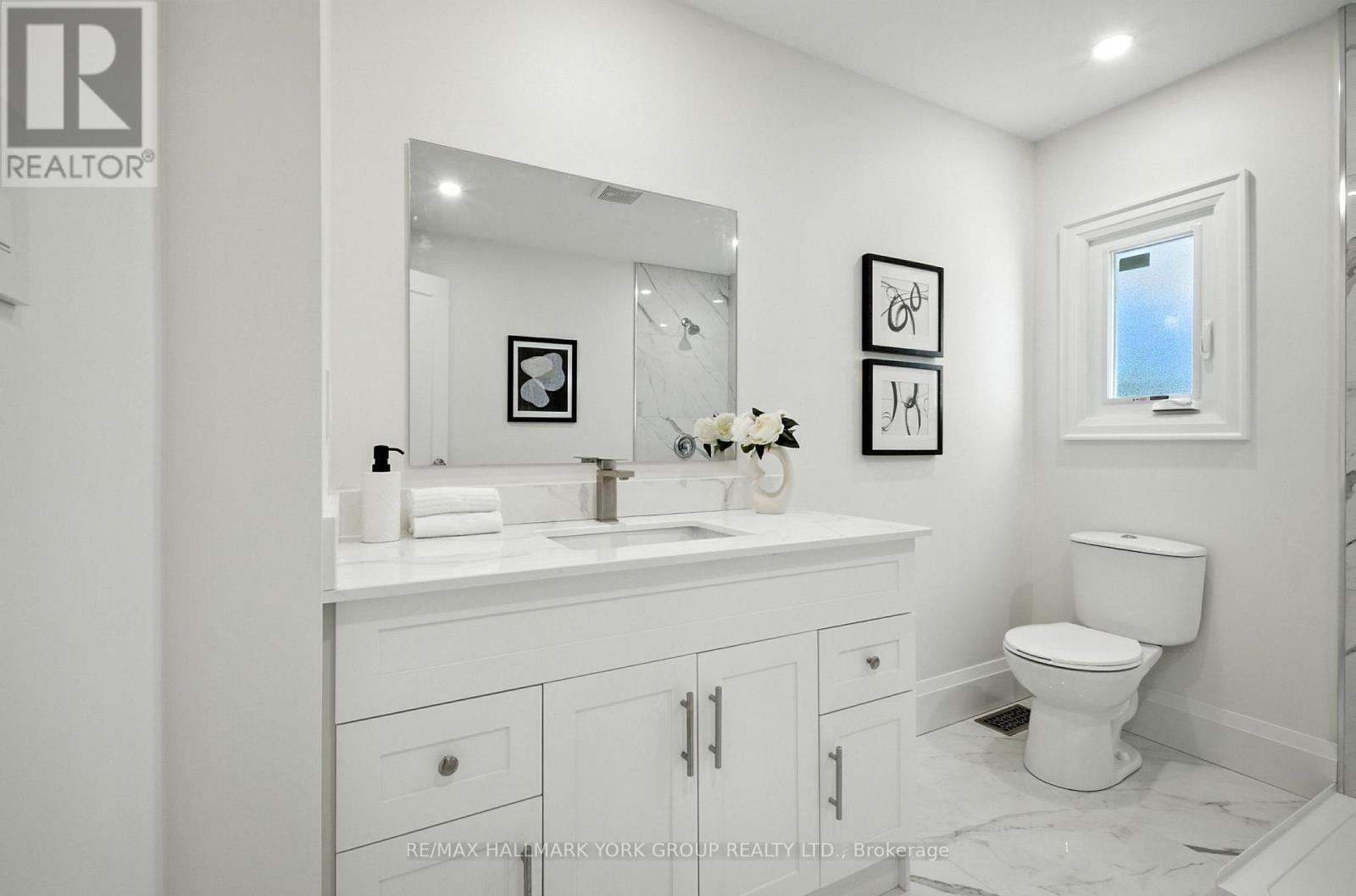 Photo 20 of 778 Sheppard Avenue, Georgina ON