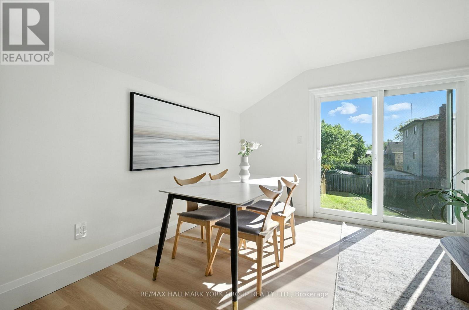 Photo 29 of 778 Sheppard Avenue, Georgina ON