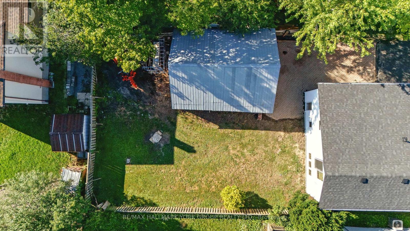 Photo 35 of 778 Sheppard Avenue, Georgina ON