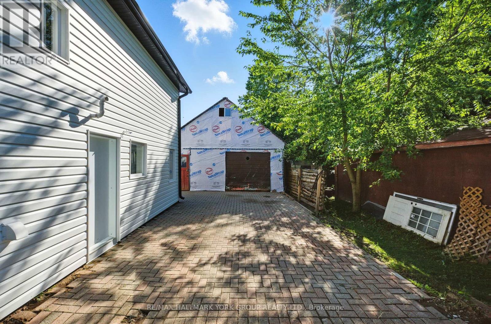 Photo 39 of 778 Sheppard Avenue, Georgina ON