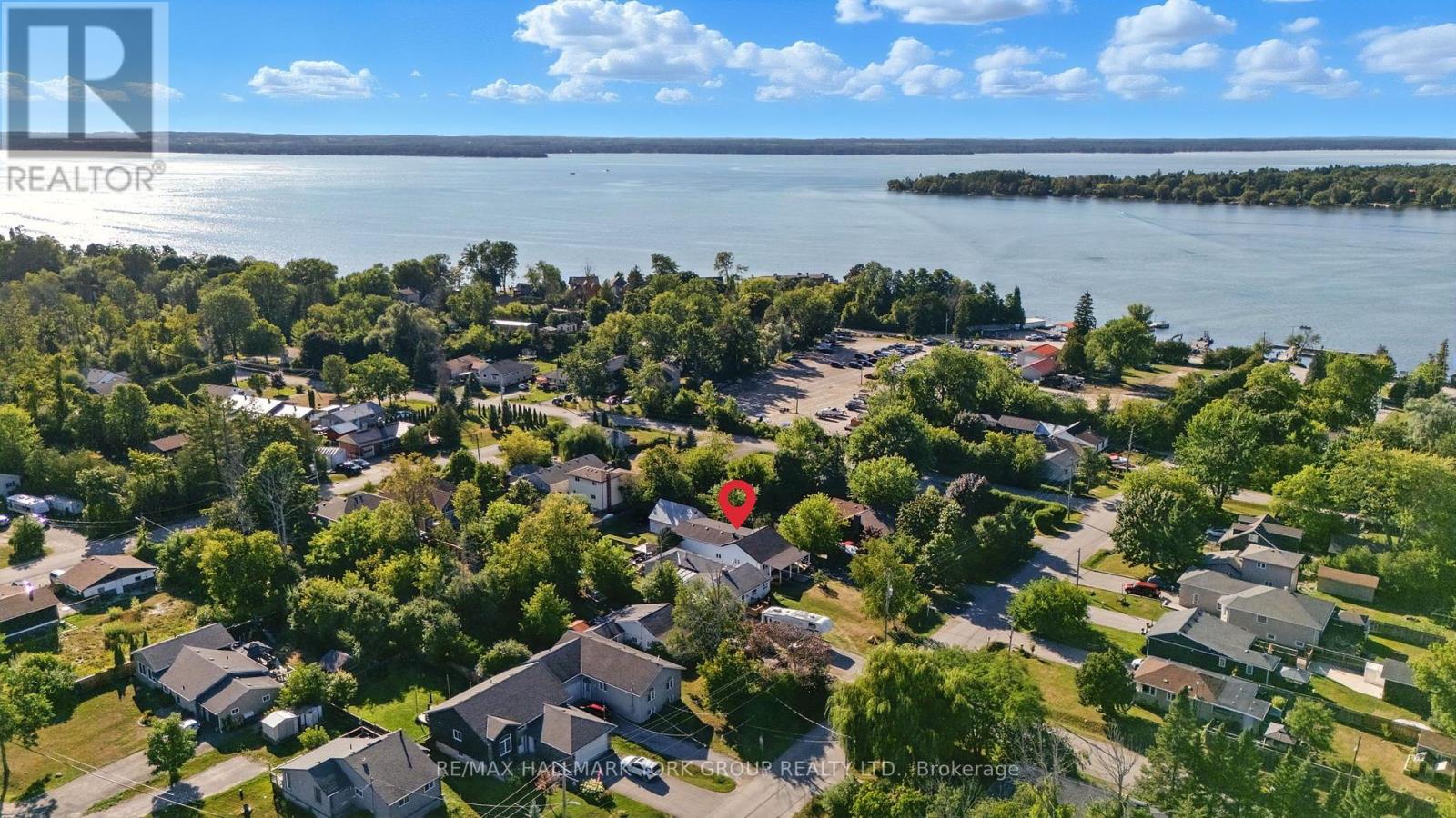 Photo 4 of 778 Sheppard Avenue, Georgina ON
