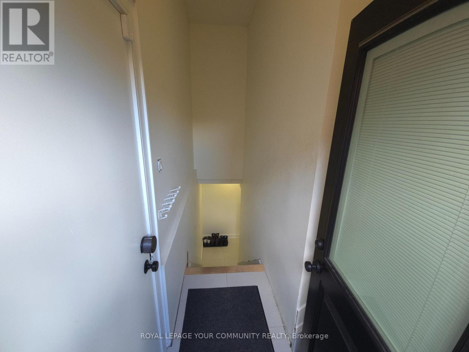 Photo 22 of Bsmt 171 Dolores Crescent, Vaughan ON