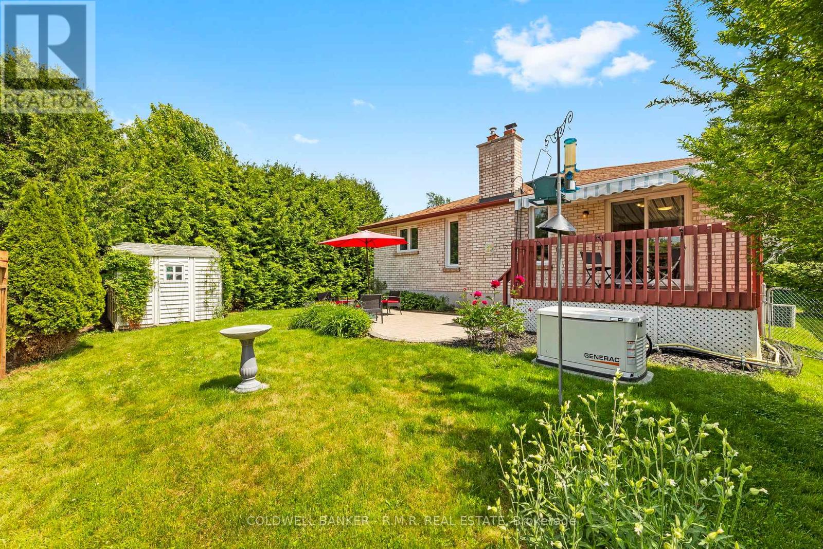 Photo 35 of 39 Ewen Drive, Uxbridge ON