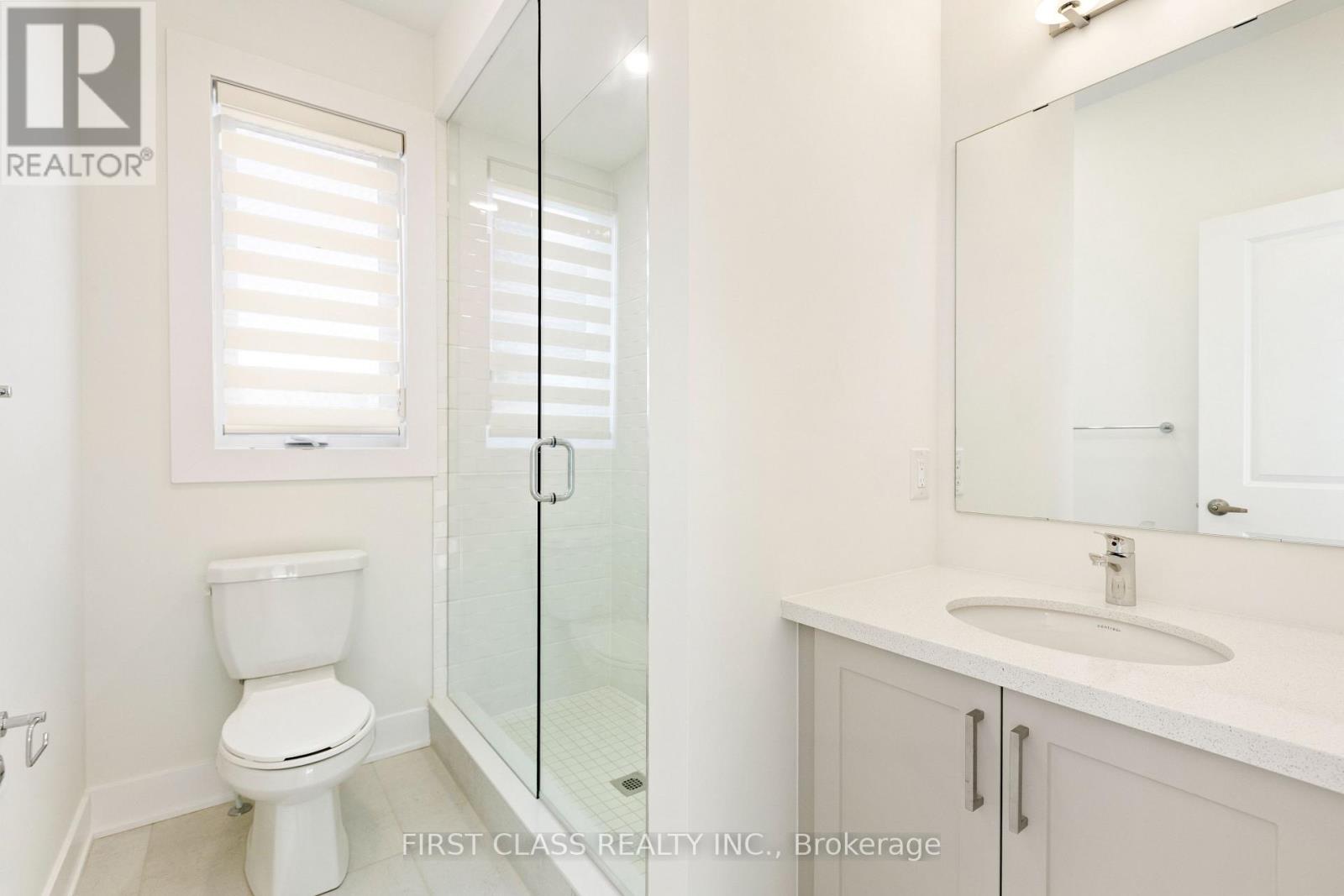 Photo 13 of 78 Meizhou Avenue, Markham ON