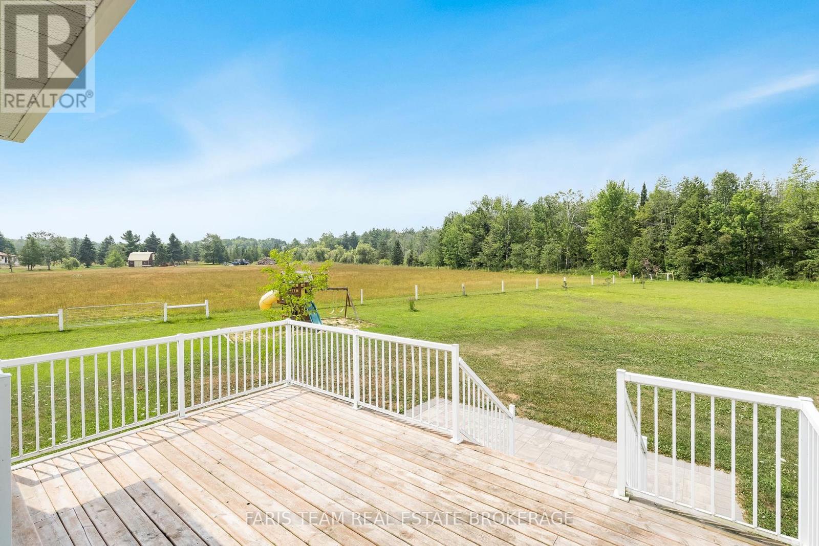Photo 35 of 2448 Stockdale Road, Severn ON