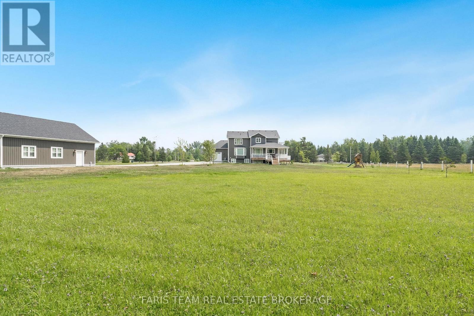 Photo 41 of 2448 Stockdale Road, Severn ON