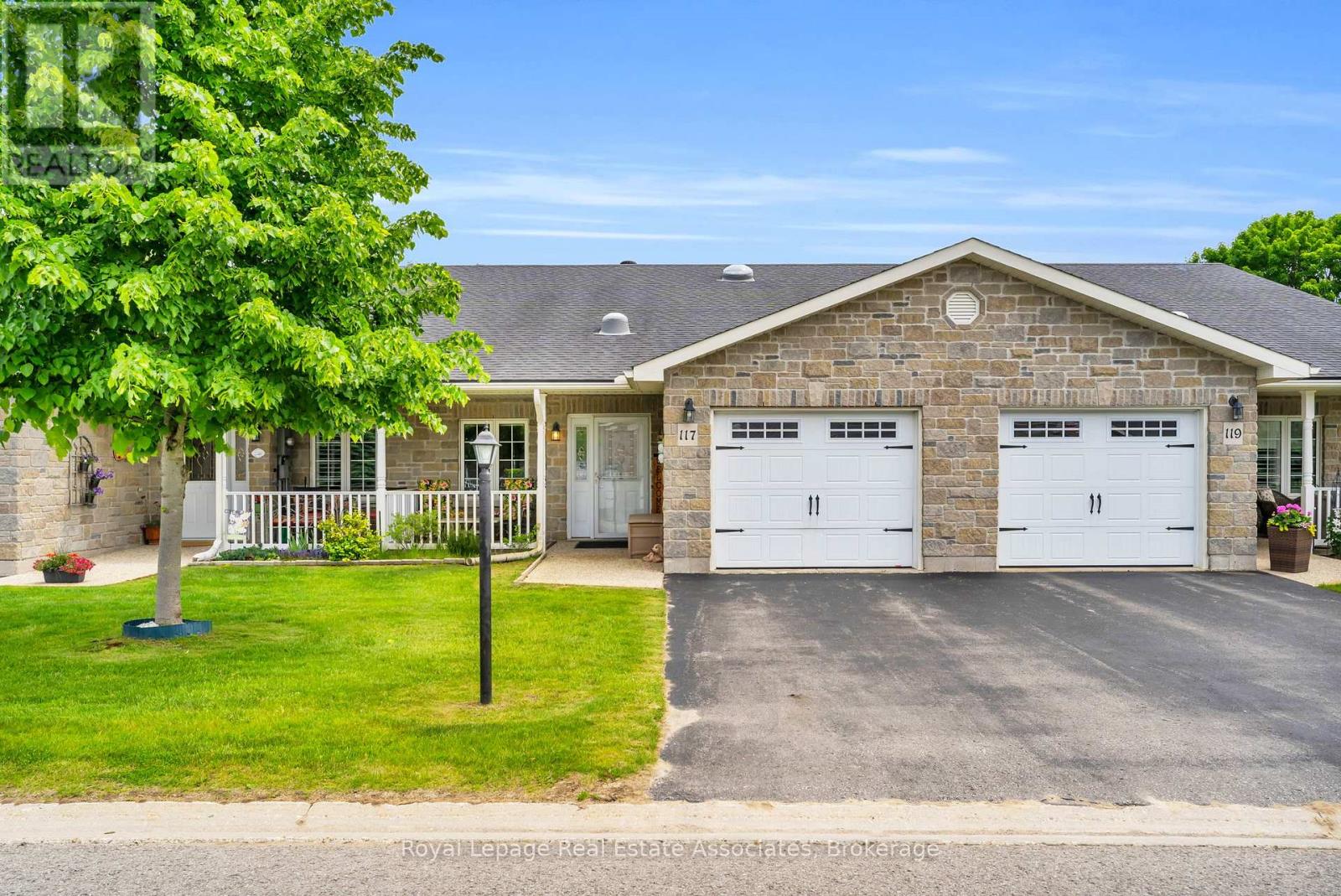 Photo 1 of 117 Greenway Drive, Wasaga Beach ON