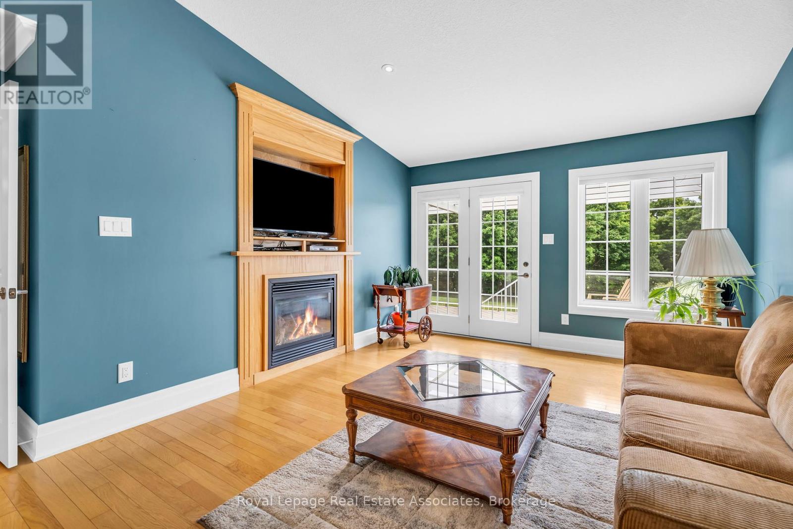 Photo 18 of 117 Greenway Drive, Wasaga Beach ON