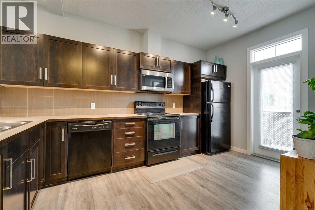 Photo 2 of 106 New Brighton Point Se, Calgary AB