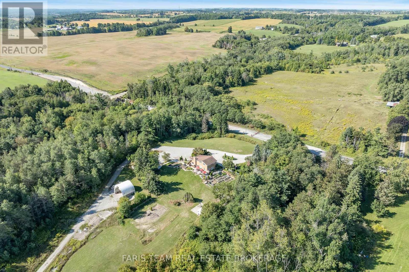 Photo 36 of 6695 10 Side Road, Innisfil ON