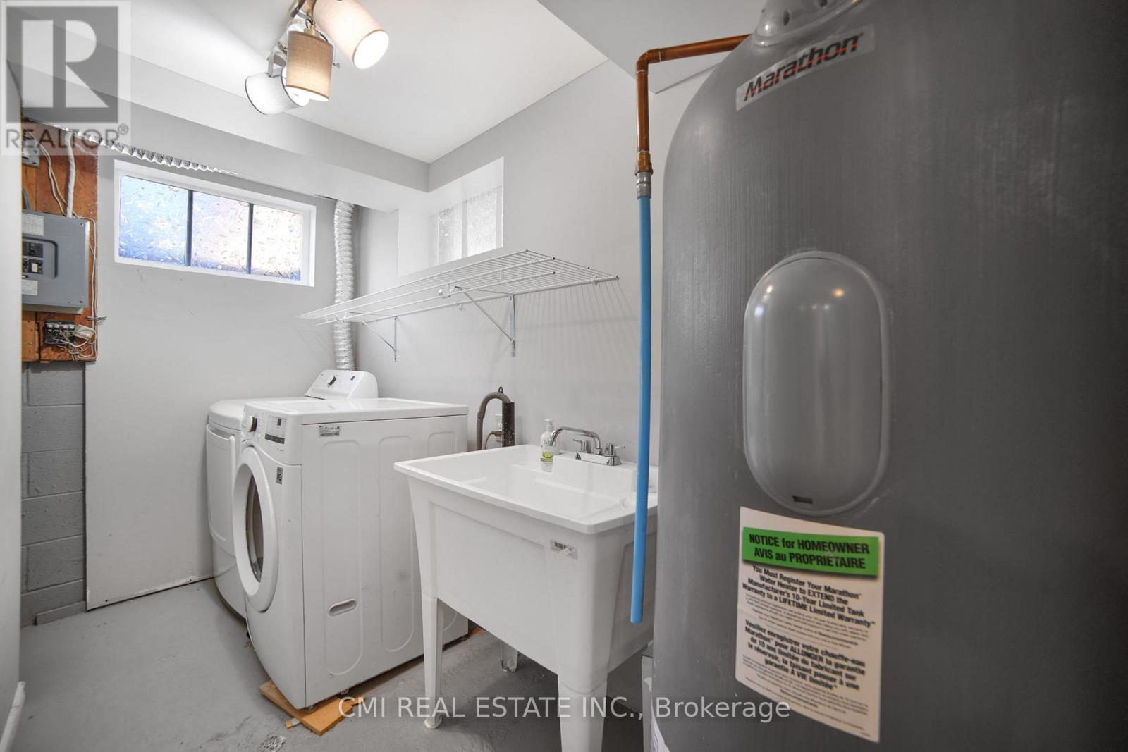Photo 32 of 54 Little Lake Drive, Barrie ON