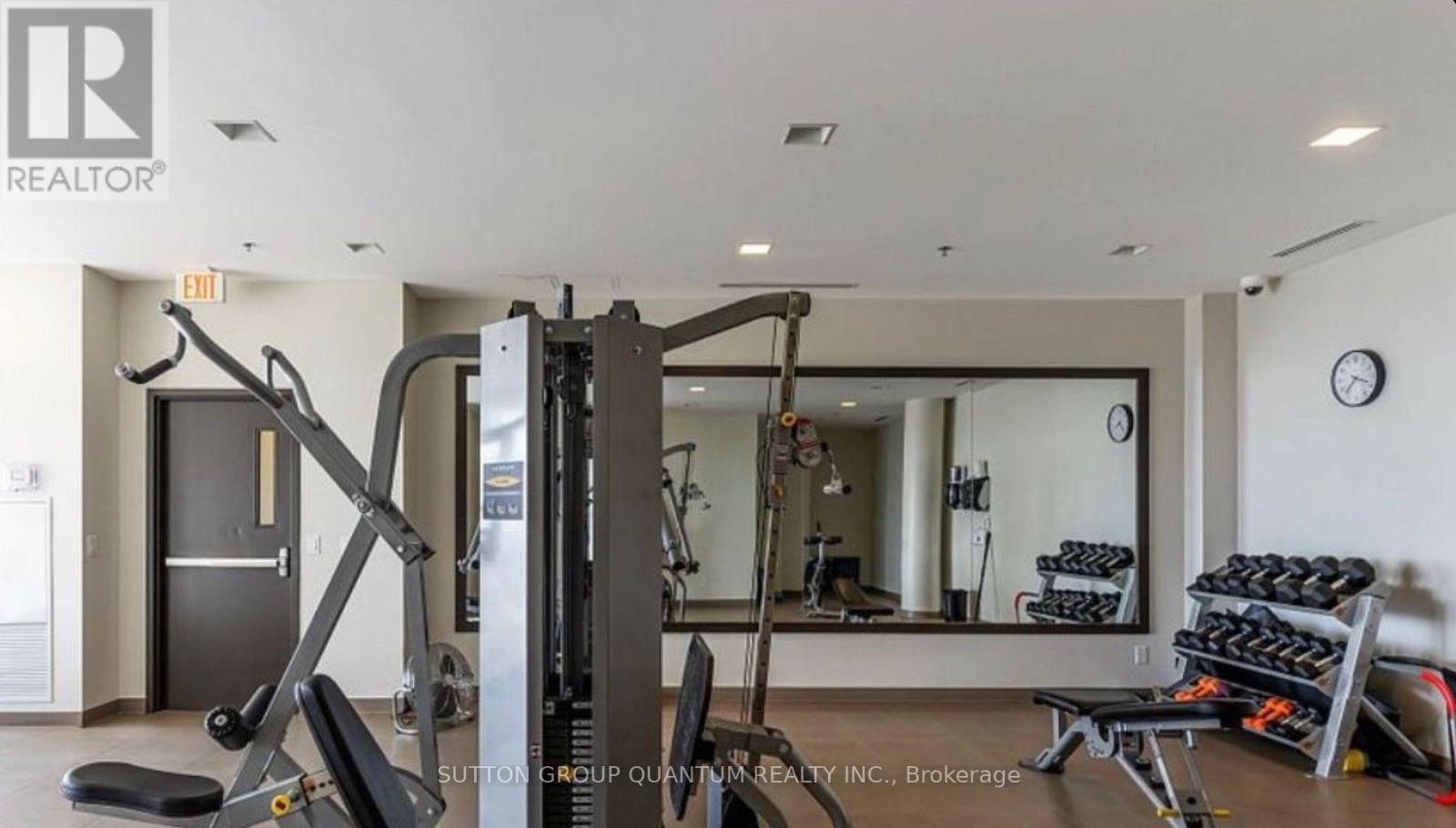 Photo 18 of 216 11 Superior Avenue, Toronto ON