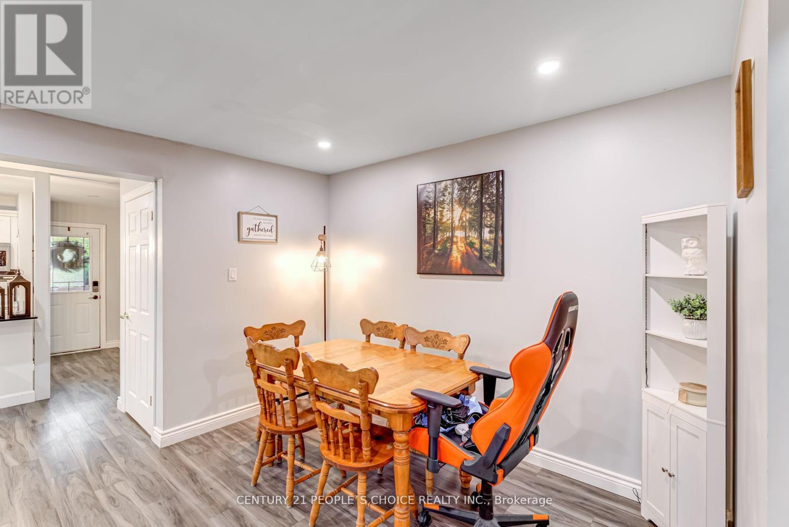 Photo 11 of 13 Jeffrey Street, Brampton ON