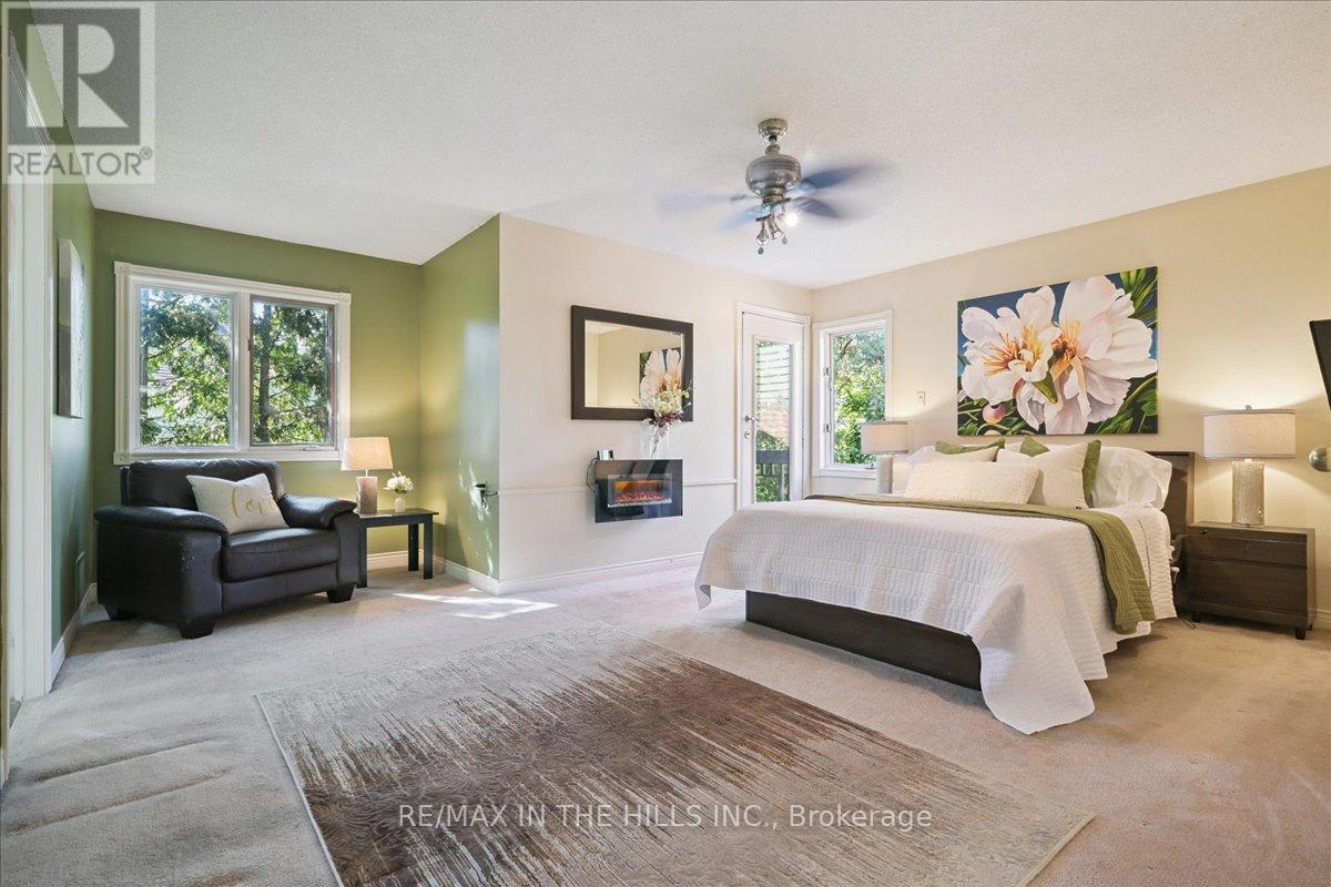 Photo 28 of 5352 Glen Erin Drive, Mississauga ON
