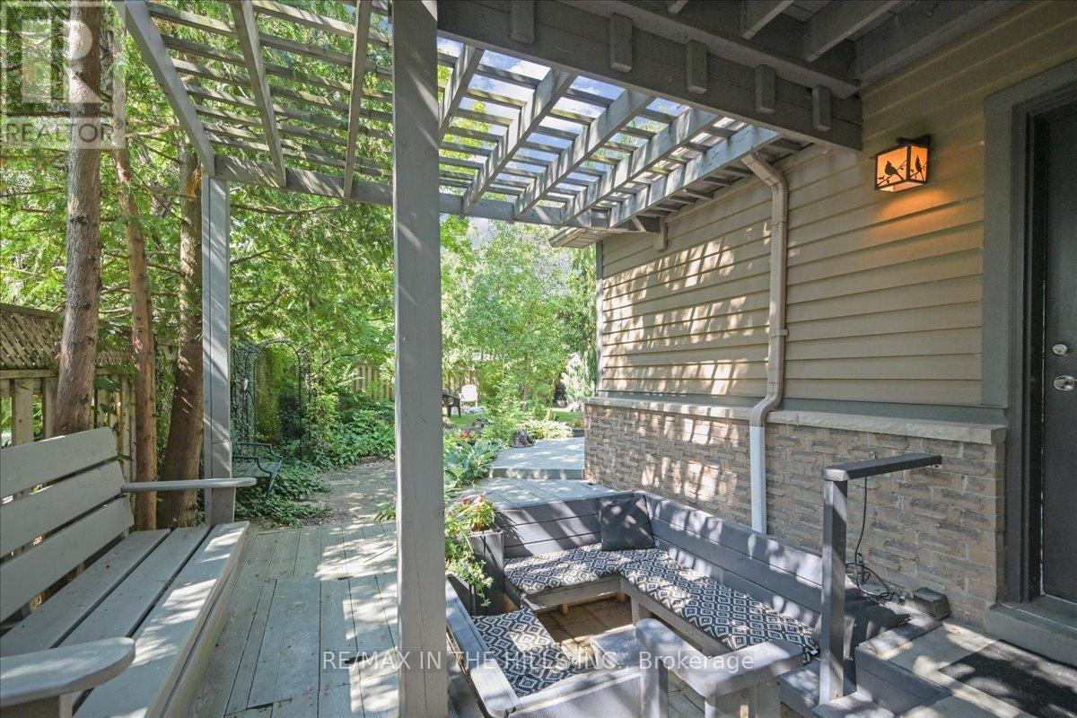 Photo 36 of 5352 Glen Erin Drive, Mississauga ON