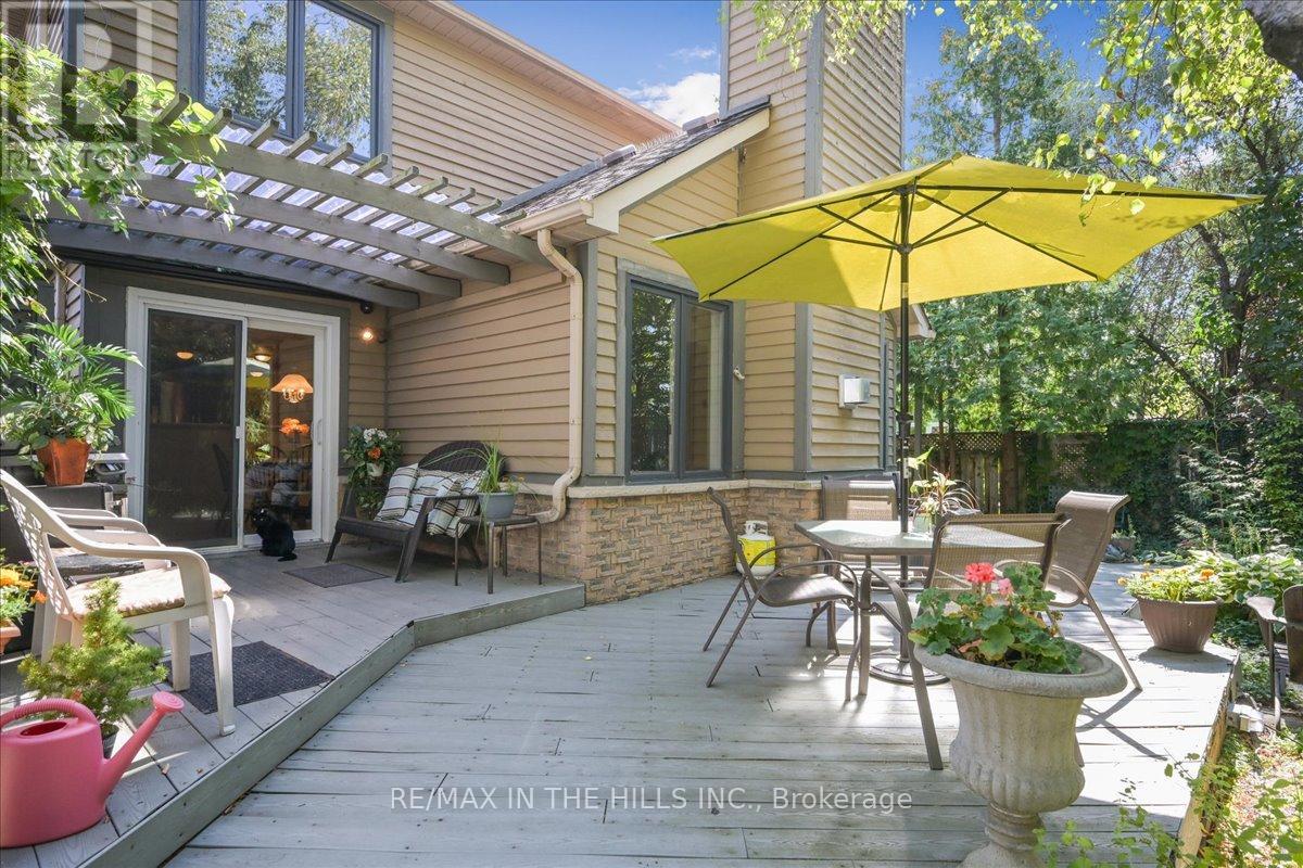Photo 44 of 5352 Glen Erin Drive, Mississauga ON
