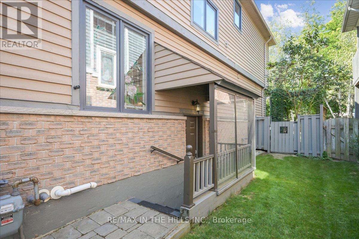 Photo 45 of 5352 Glen Erin Drive, Mississauga ON