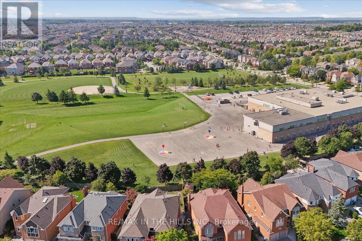 Photo 49 of 5352 Glen Erin Drive, Mississauga ON