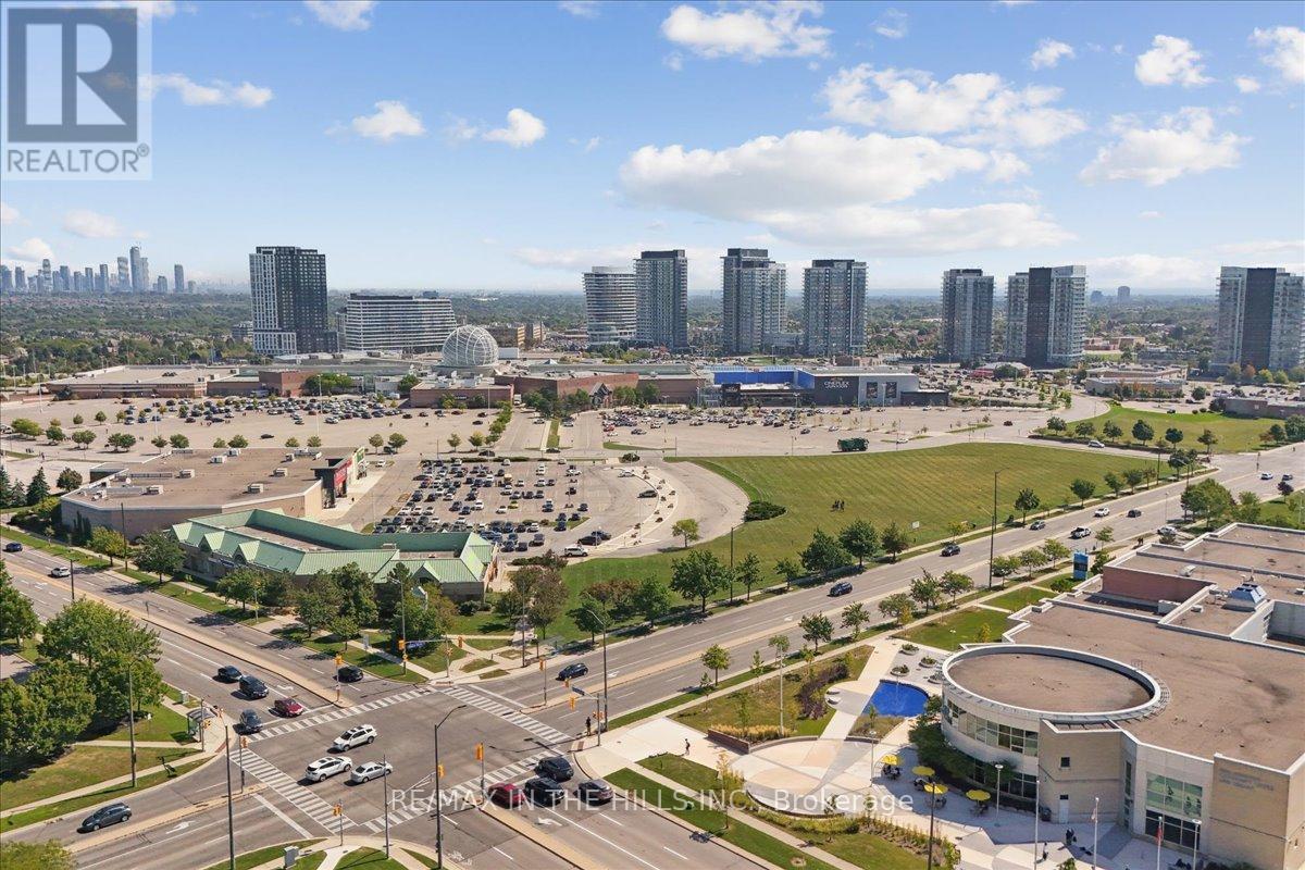 Photo 50 of 5352 Glen Erin Drive, Mississauga ON