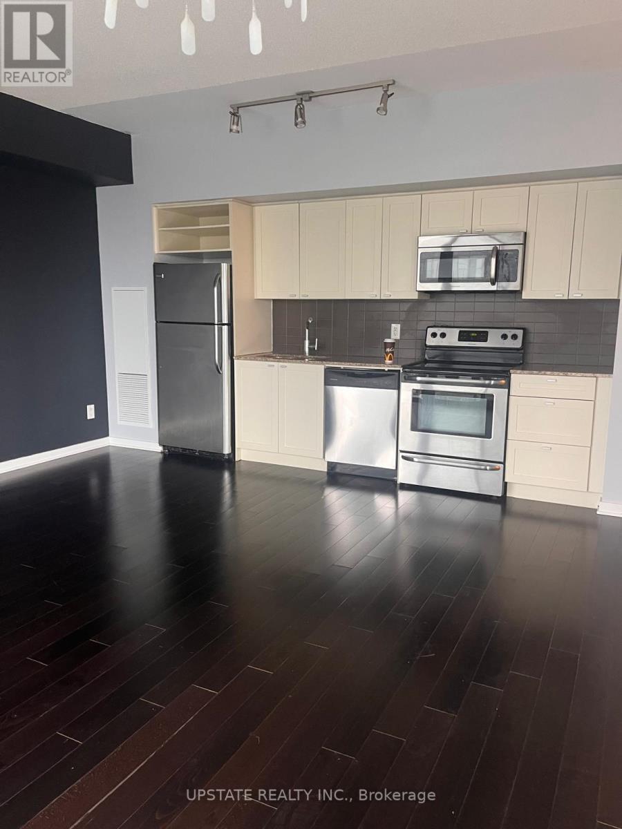 Photo 14 of 1116 105 The Queensway Avenue, Toronto ON