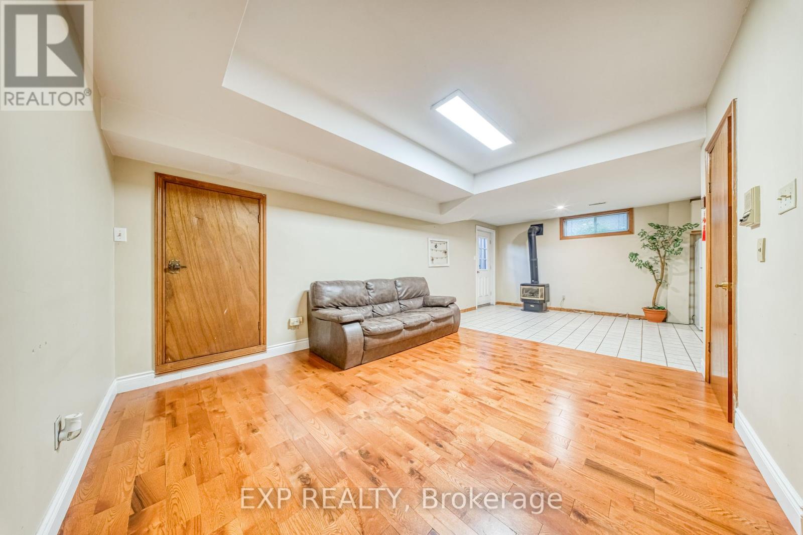 Photo 33 of 35 Highland Hill Hill, Toronto ON