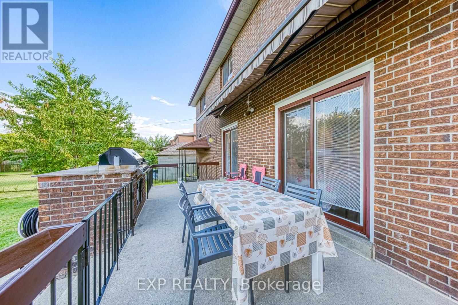 Photo 43 of 35 Highland Hill Hill, Toronto ON