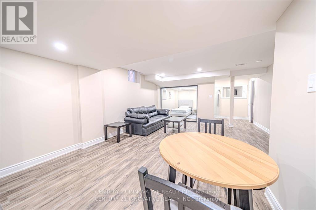 Photo 14 of Bsmt 3145 Countess Crescent, Mississauga ON