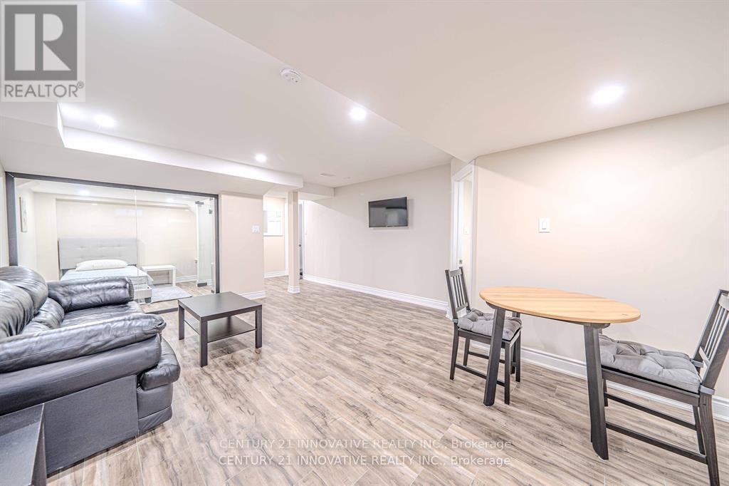 Photo 15 of Bsmt 3145 Countess Crescent, Mississauga ON