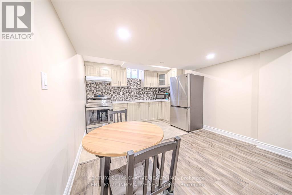 Photo 7 of Bsmt 3145 Countess Crescent, Mississauga ON