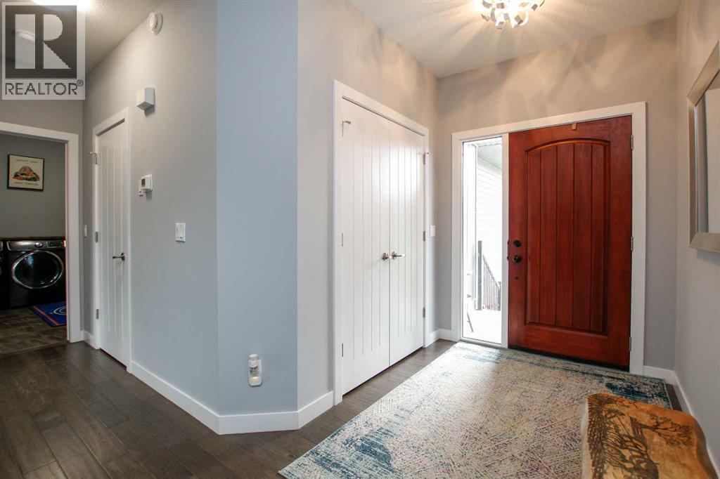 Photo 4 of 4288 Ryders Ridge Boulevard, Sylvan Lake AB