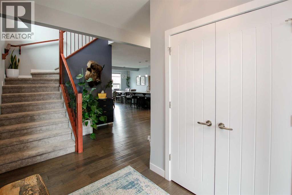 Photo 5 of 4288 Ryders Ridge Boulevard, Sylvan Lake AB