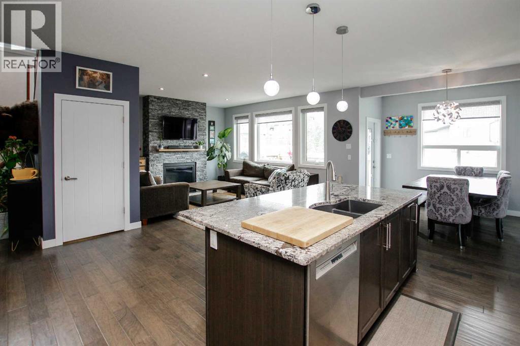 Photo 7 of 4288 Ryders Ridge Boulevard, Sylvan Lake AB