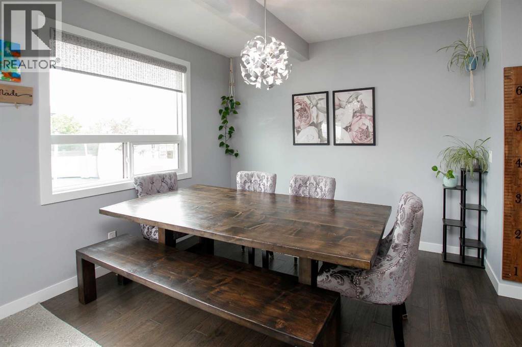 Photo 9 of 4288 Ryders Ridge Boulevard, Sylvan Lake AB