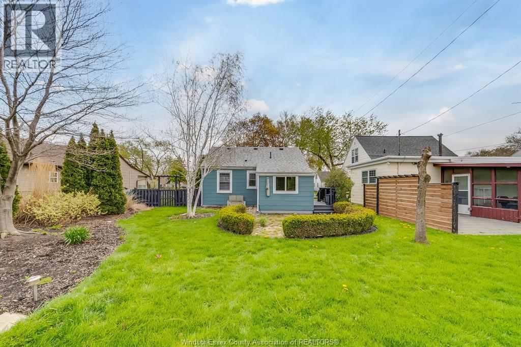 Photo 24 of 103 Orange Street, Leamington ON