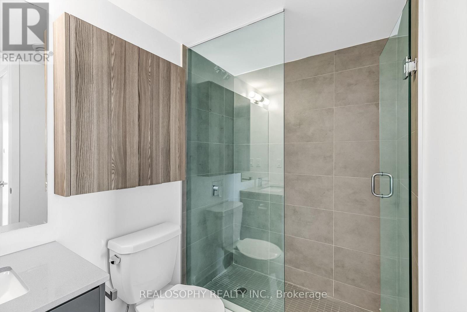 Photo 13 of 306 8 Tippett Road, Toronto ON