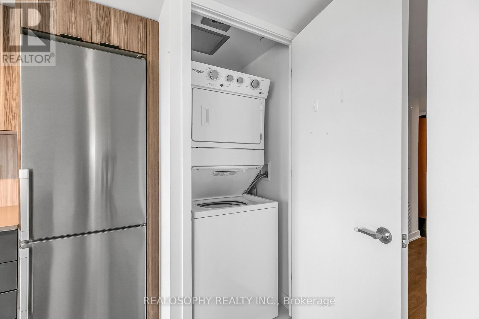 Photo 21 of 306 8 Tippett Road, Toronto ON