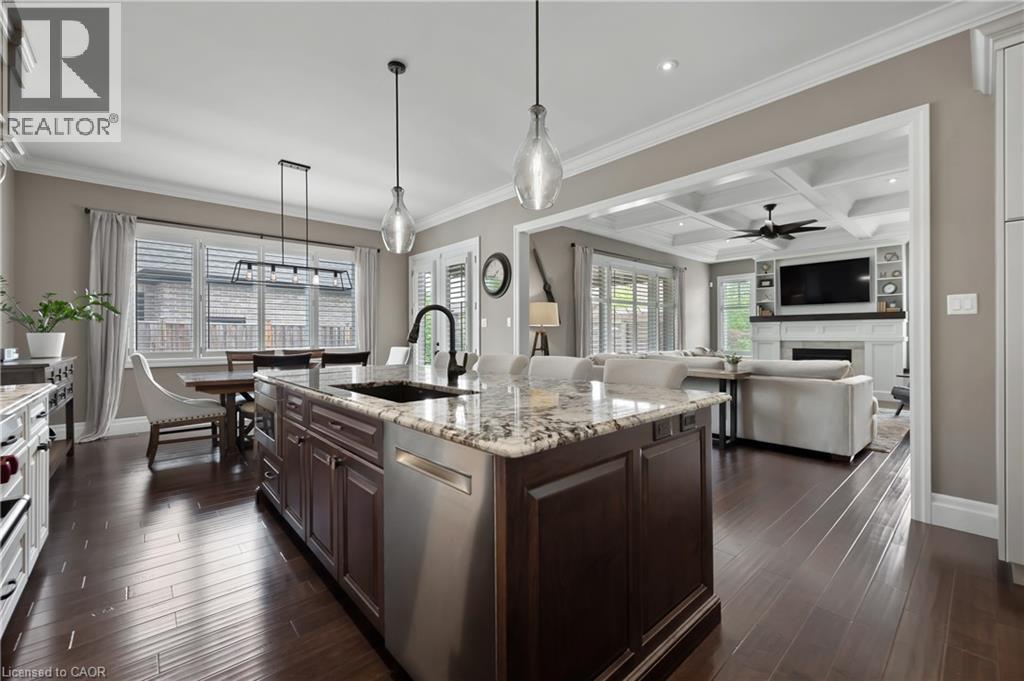 Photo 20 of 546 Manor Ridge Crescent, Waterloo ON