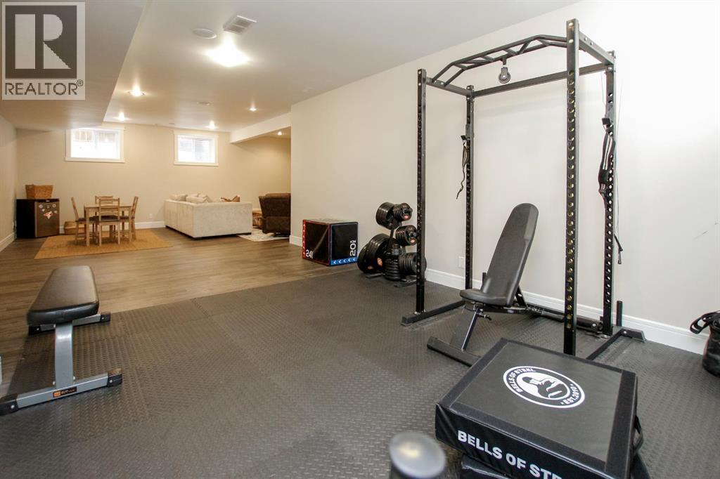 Photo 42 of 10 Regal Court, Sylvan Lake AB