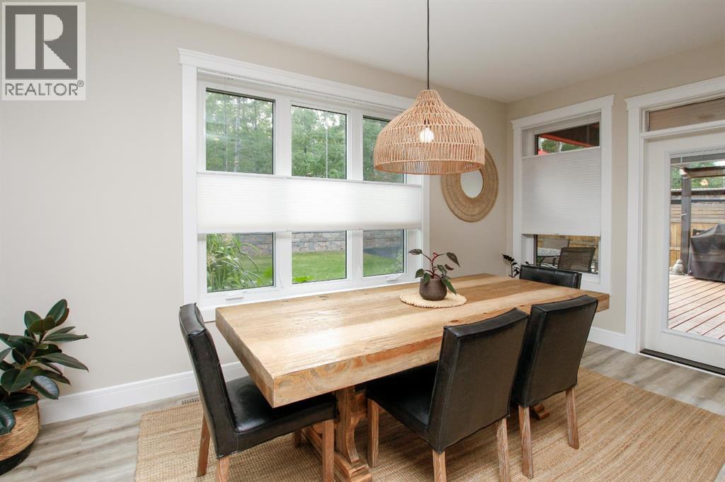 Photo 13 of 10 Regal Court, Sylvan Lake AB