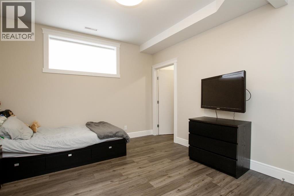 Photo 43 of 10 Regal Court, Sylvan Lake AB
