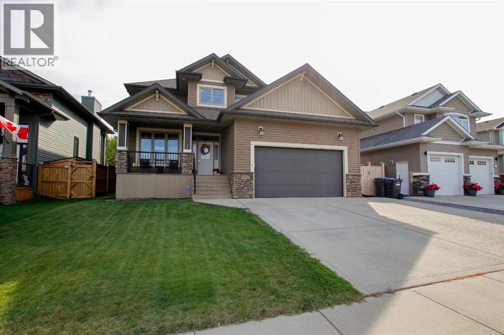 Photo 1 of 10 Regal Court, Sylvan Lake AB