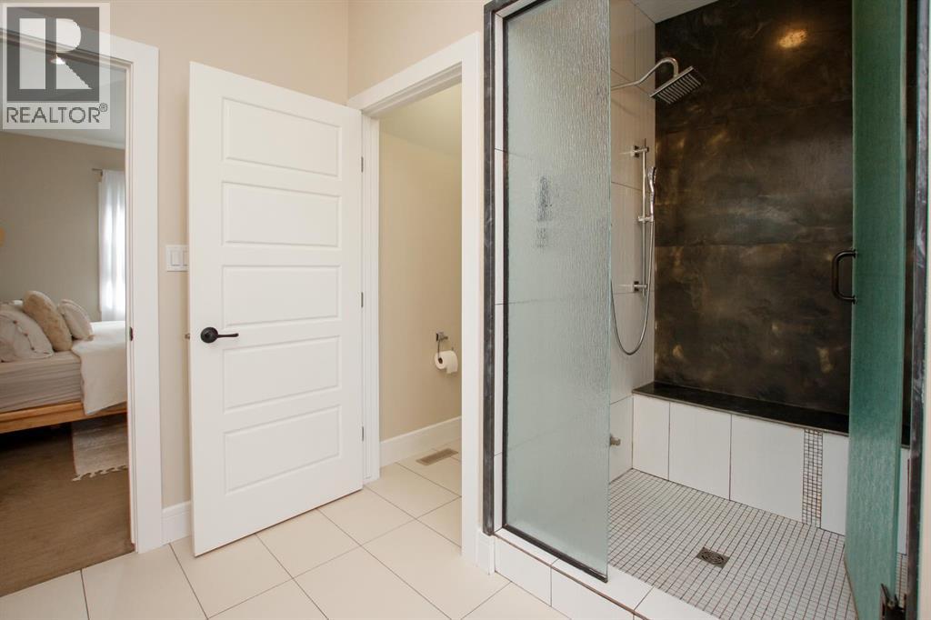 Photo 29 of 10 Regal Court, Sylvan Lake AB