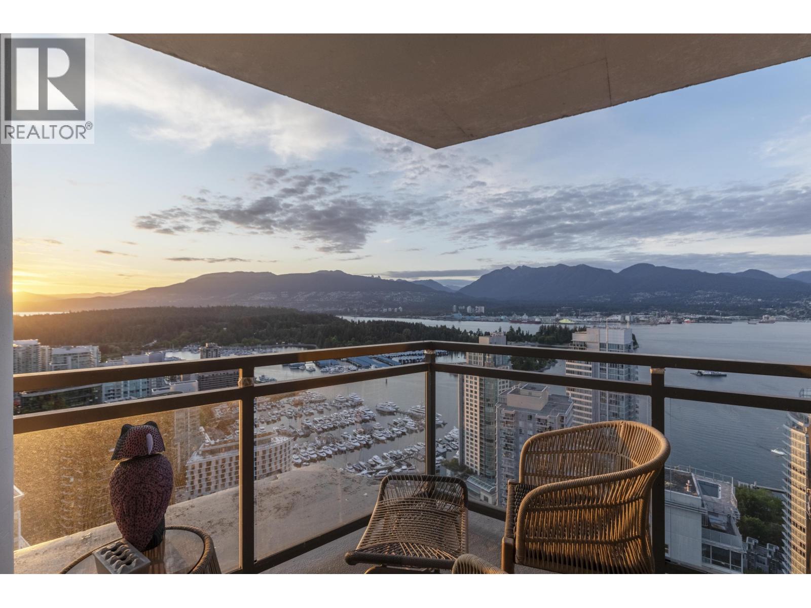 3701 1211 MELVILLE STREET, Vancouver