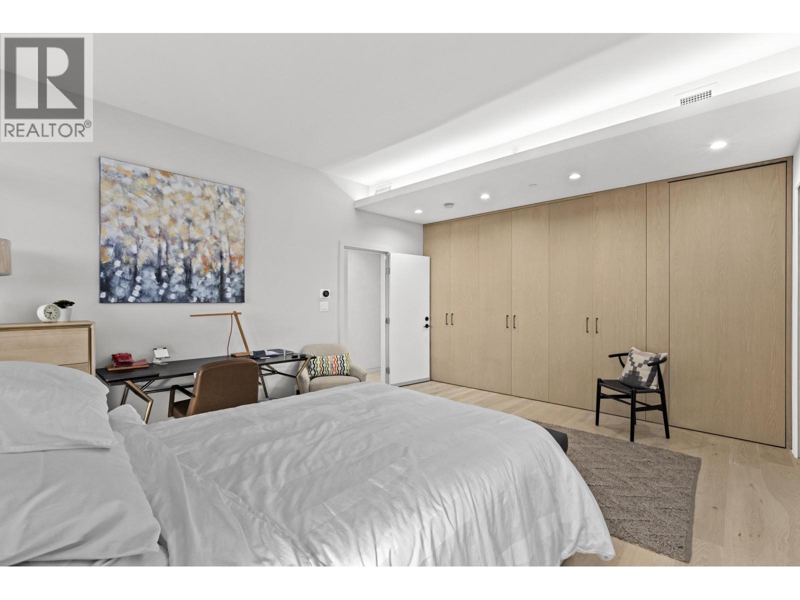 3701 1211 MELVILLE STREET, Vancouver