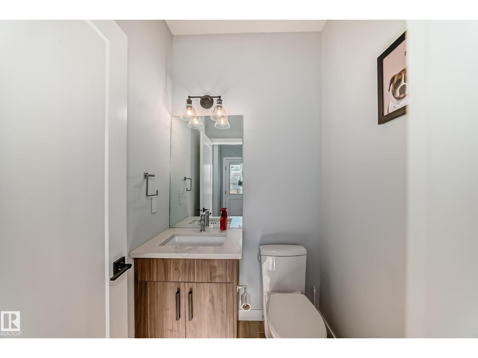 Photo 22 of 10626 81 St Nw, Edmonton AB