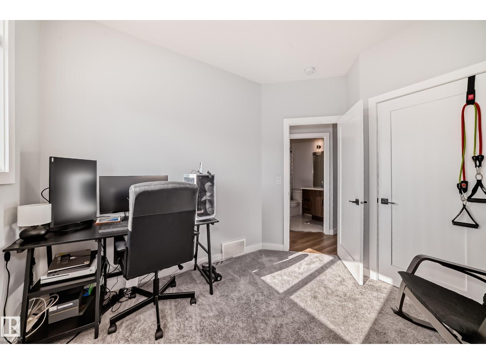 Photo 34 of 10626 81 St Nw, Edmonton AB